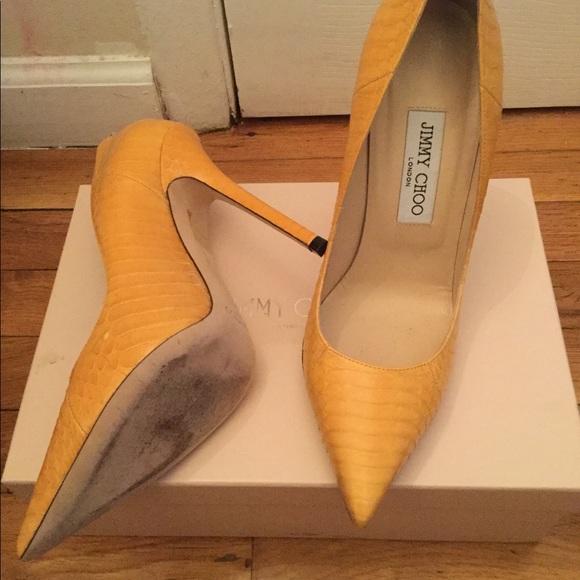 Shoes - Picture 2 of 3